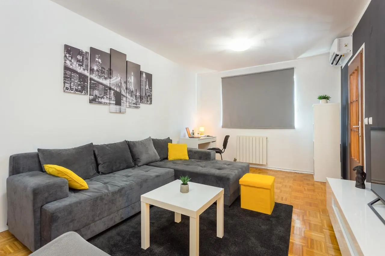 Laveruda Apartment With Balcony And Free Parking Pula Croatia