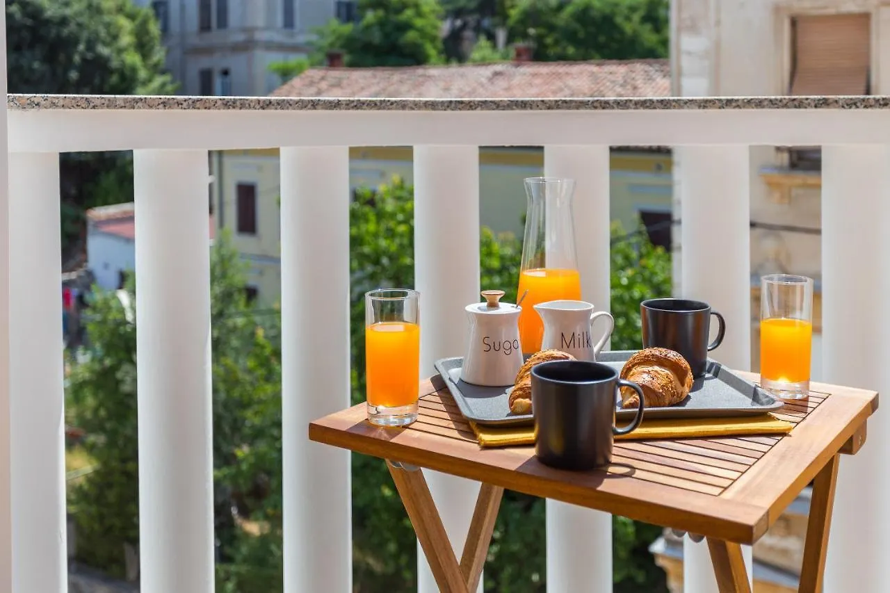 Laveruda Apartment With Balcony And Free Parking Pula 0*,  Croatia