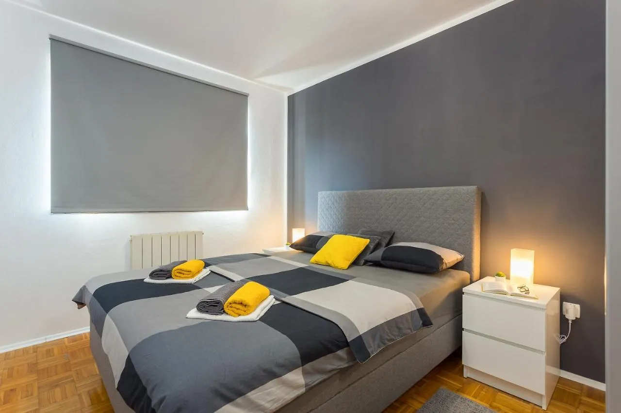Laveruda Apartment With Balcony And Free Parking Pula Croatia